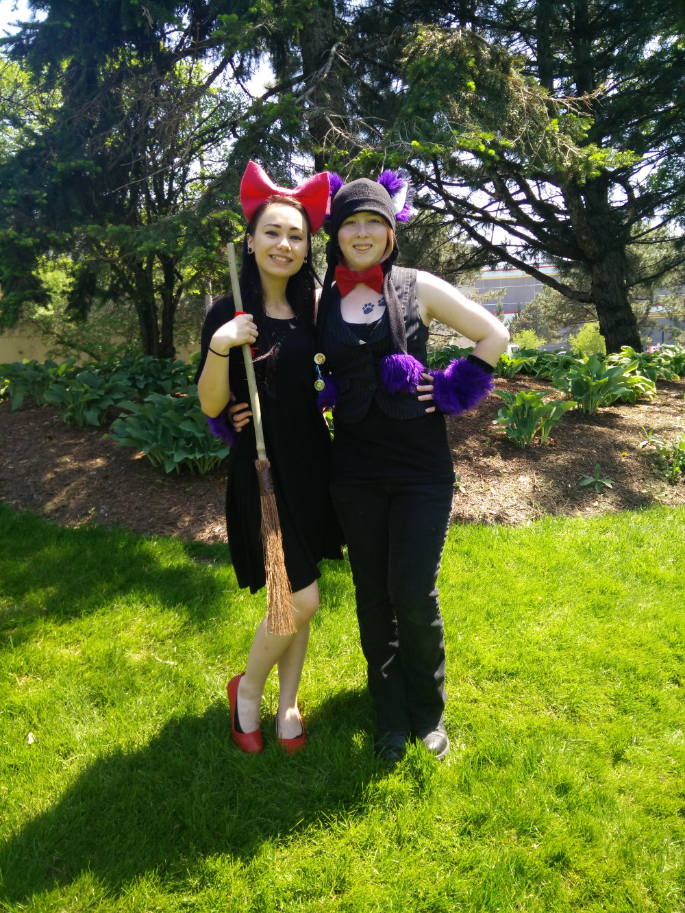 Kiki and Gigi cosplays!